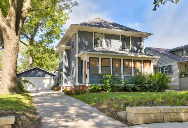 918 39th Street, Des Moines, IA 50312