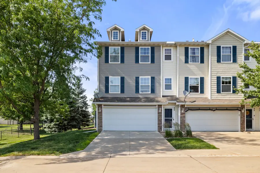 904 NE 48th Lane, Ankeny, IA 50021 - #2