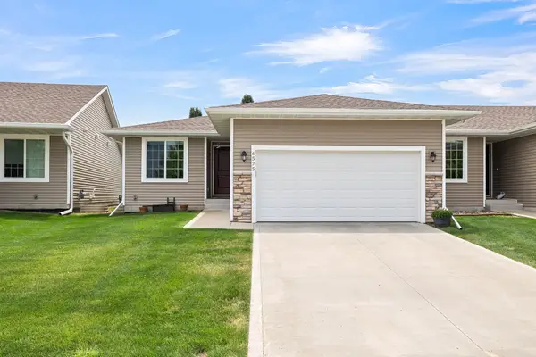 6575 SE Sweetgrass Lane, Pleasant Hill, IA 50327