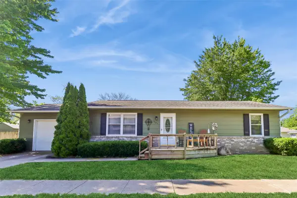 1501 N 9th Avenue Place E, Newton, IA 50208