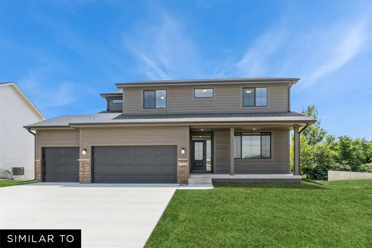 1120 Mulberry Drive Nw, Bondurant, IA 50035 - #1