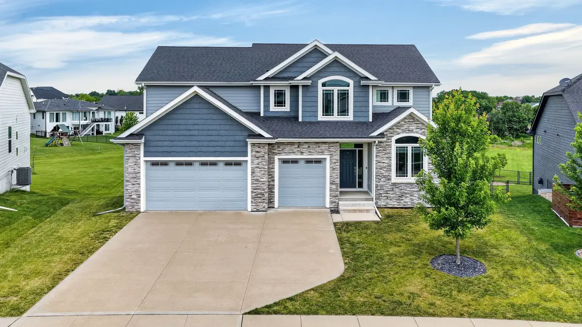 3667 NW 165th Street, Clive, IA 50325 - #1