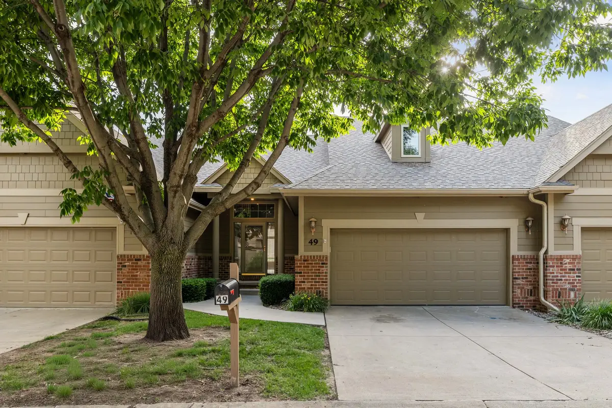 550 Legacy Court #49, Norwalk, IA 50211 - #1