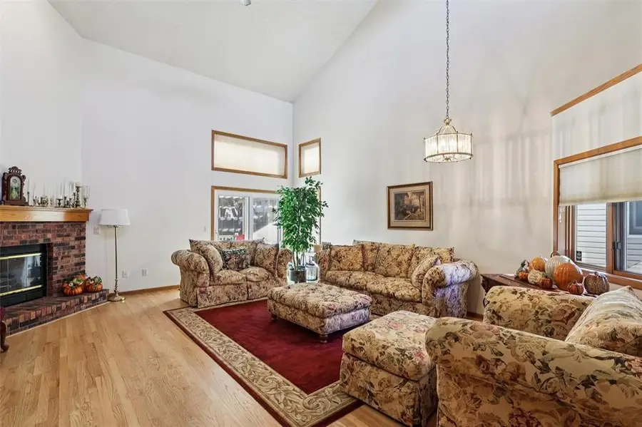 5832 Vista Drive, West Des Moines, IA 50266 - #2