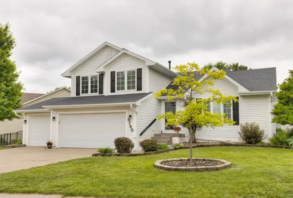 5740 NW 92nd Court, Johnston, IA 50131