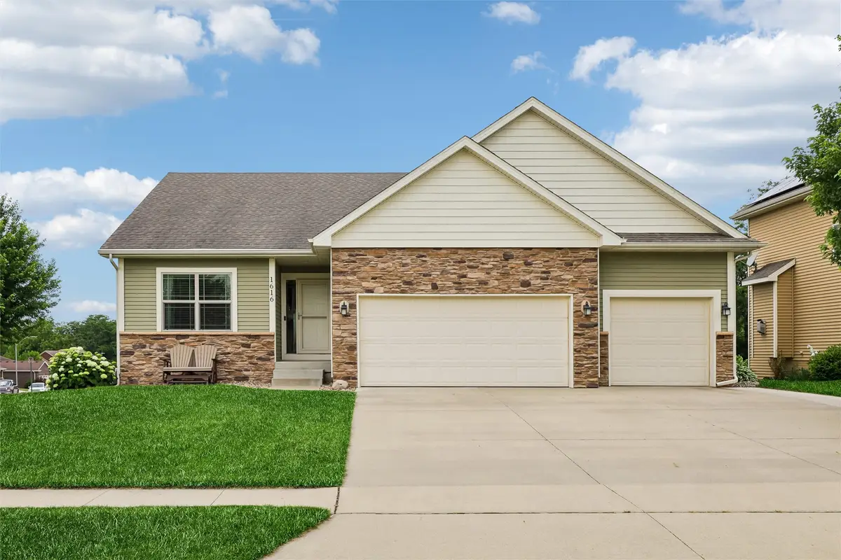 1616 SE Coralberry Drive, Ankeny, IA 50021 - #1