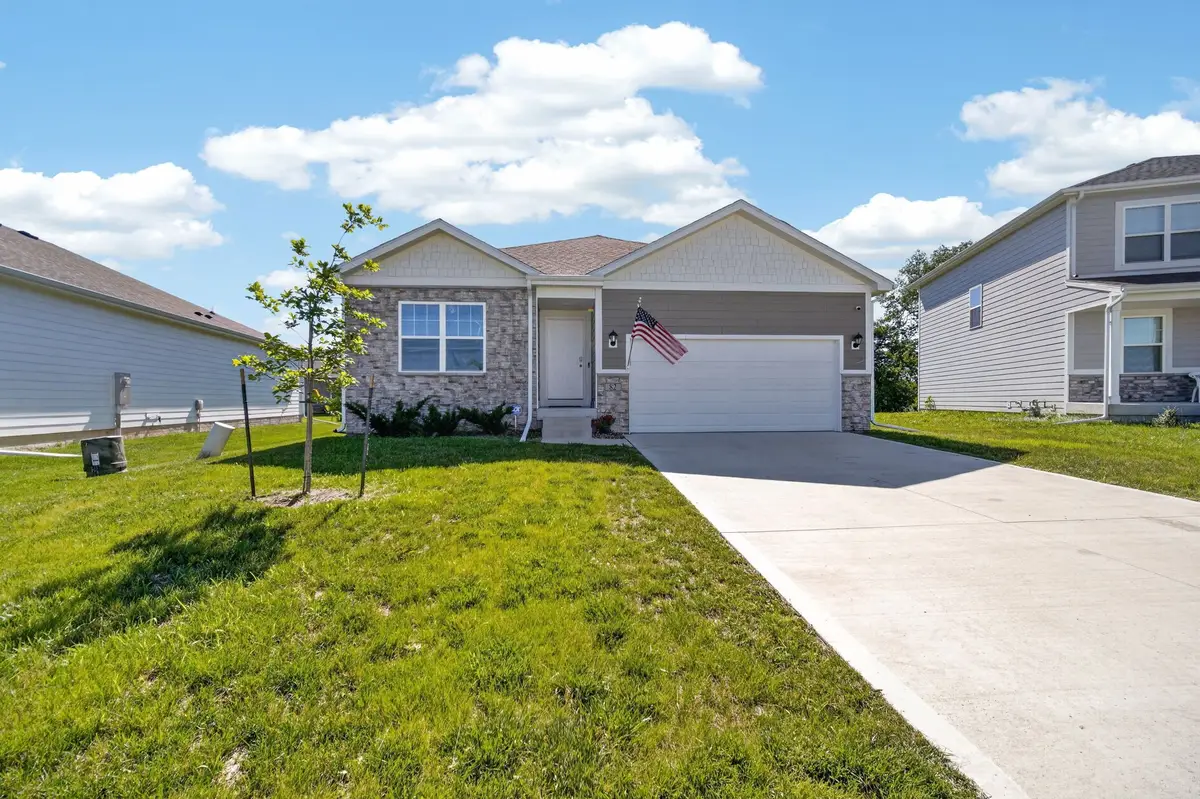 82 Dakota Circle, Waukee, IA 50263 - #1