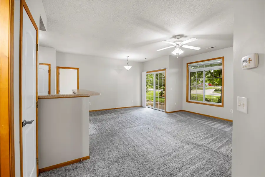 3400 SE Glenstone Drive #4, Grimes, IA 50111 - #3