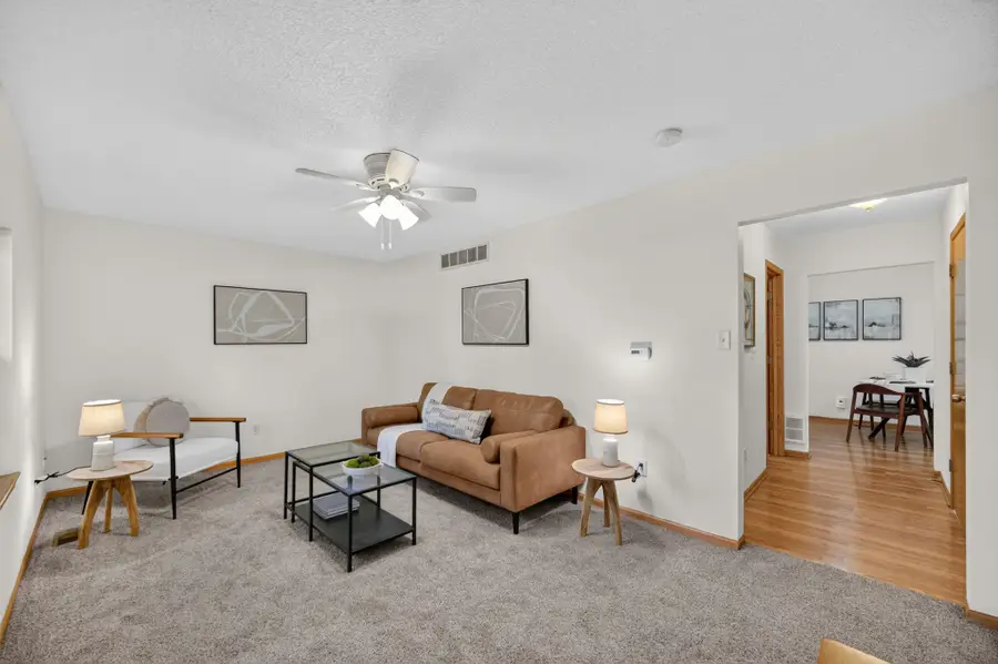 1405 E 37th Street, Des Moines, IA 50317 - #2