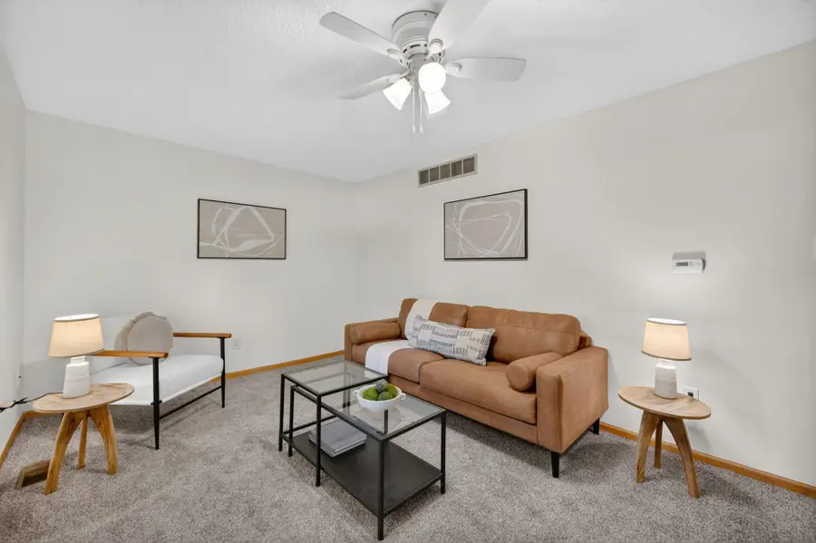 1405 E 37th Street, Des Moines, IA 50317 - #3