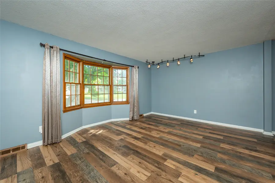 4305 65th Street, Urbandale, IA 50322 - #2