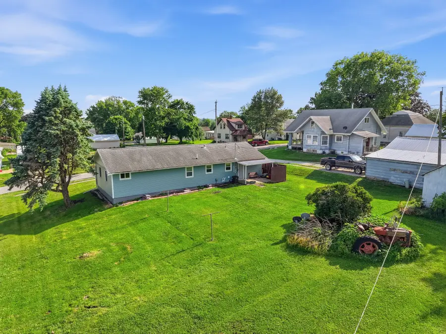 102 W 4th Street, Casey, IA 50048 - #3