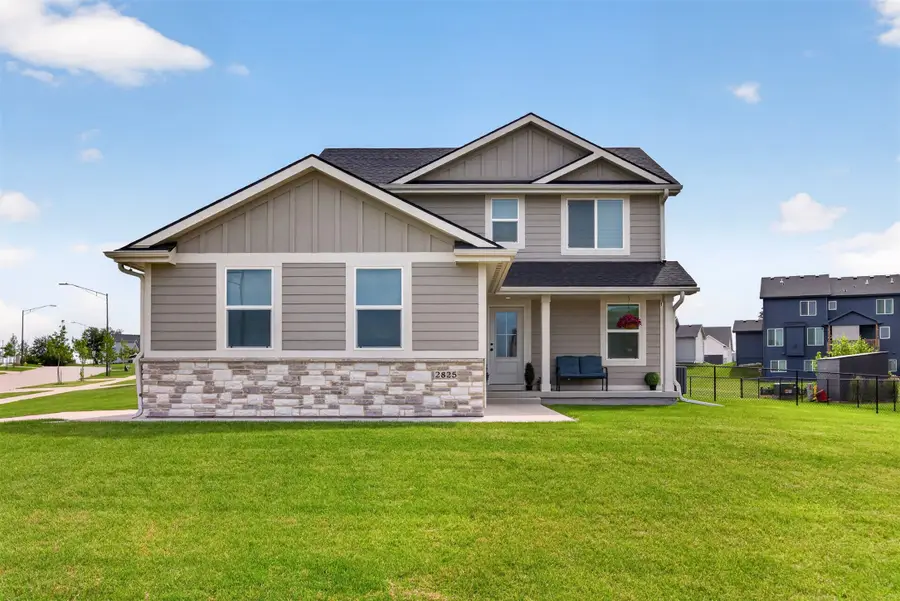 2825 SE Florence Drive, Waukee, IA 50263 - #3