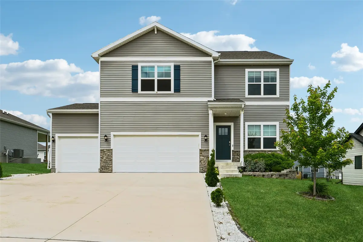 3890 Fieldstone Drive, Waukee, IA 50263 - #1