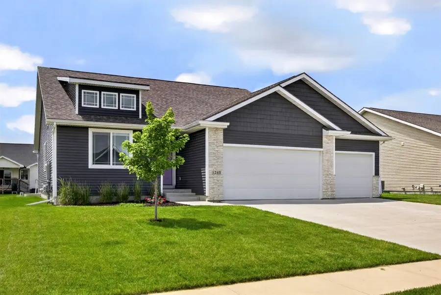 1245 Cedar Street, Waukee, IA 50263 - #2