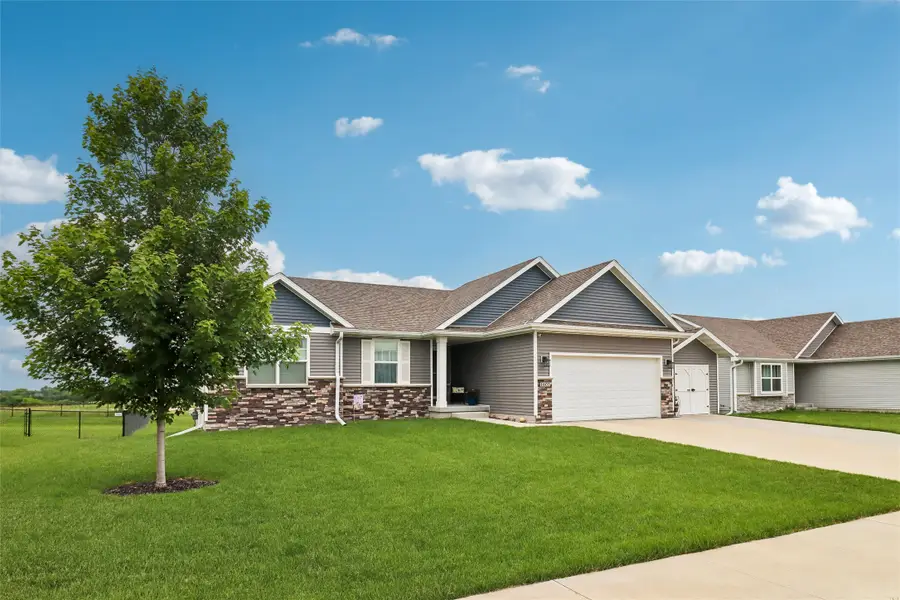 1607 NE 2nd Street, Stuart, IA 50250 - #2