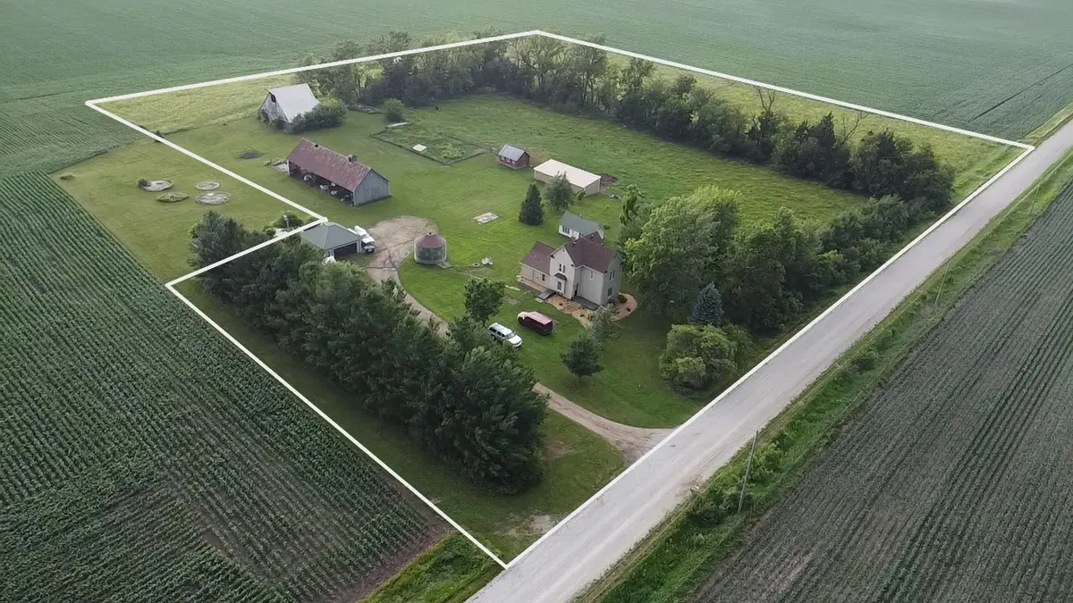 18511 B Avenue, Yale, IA 50277 - #1