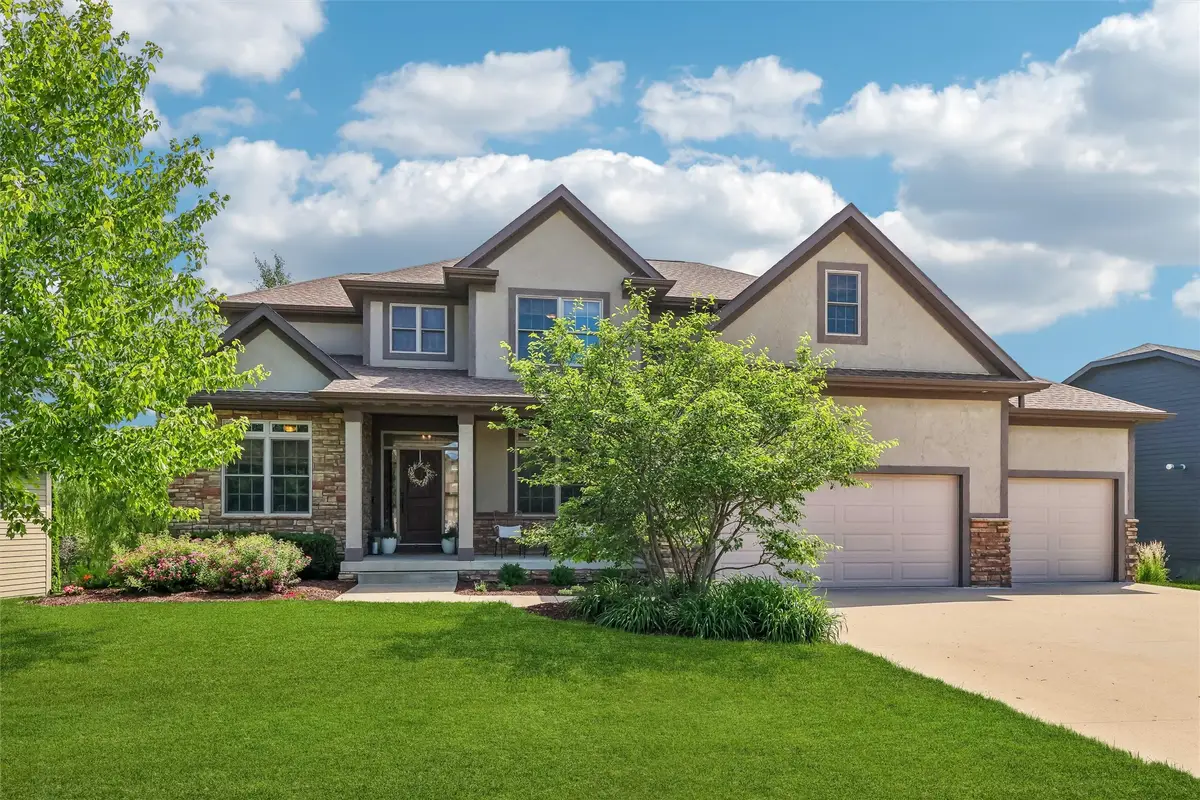 7025 Northwood Drive, Johnston, IA 50131 - #1