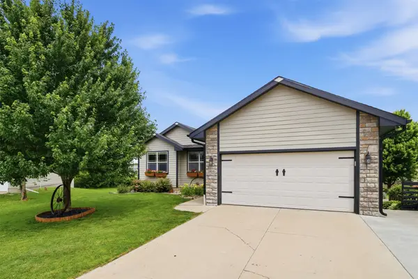 1414 SW 41st Court, Ankeny, IA 50023