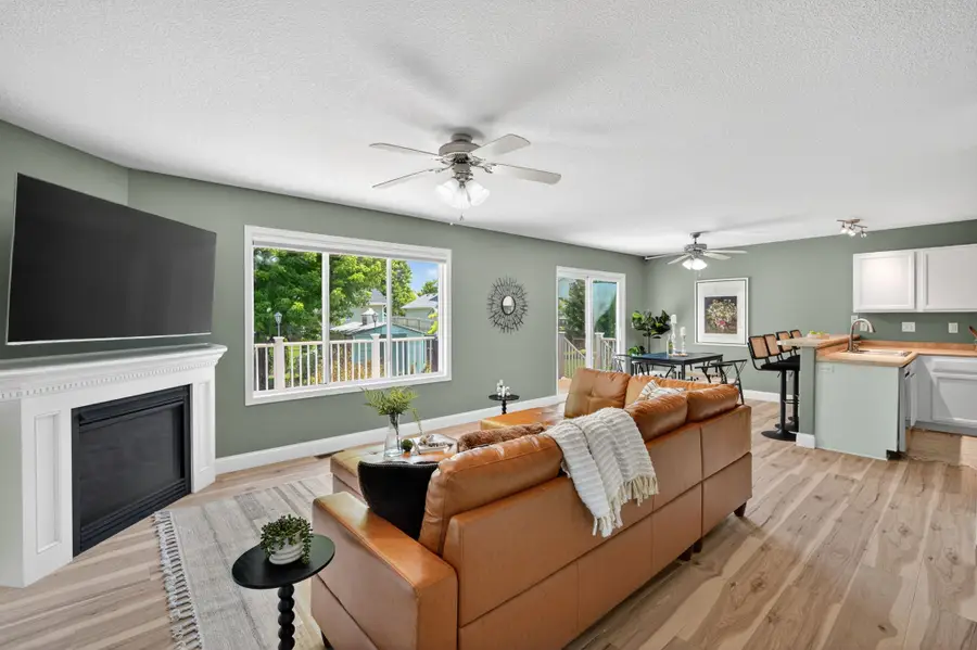875 SE Bobwhite Lane, Waukee, IA 50263 - #2
