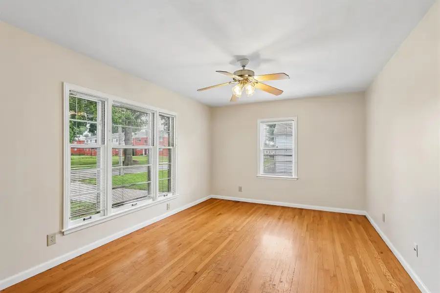 2006 50th Street, Des Moines, IA 50310 - #2