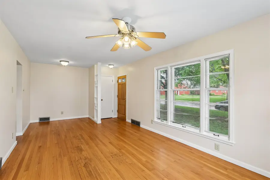2006 50th Street, Des Moines, IA 50310 - #3