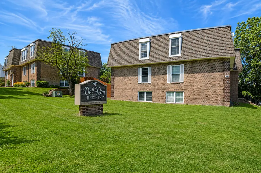 1120 E 6th Street #2, Des Moines, IA 50316 - #3