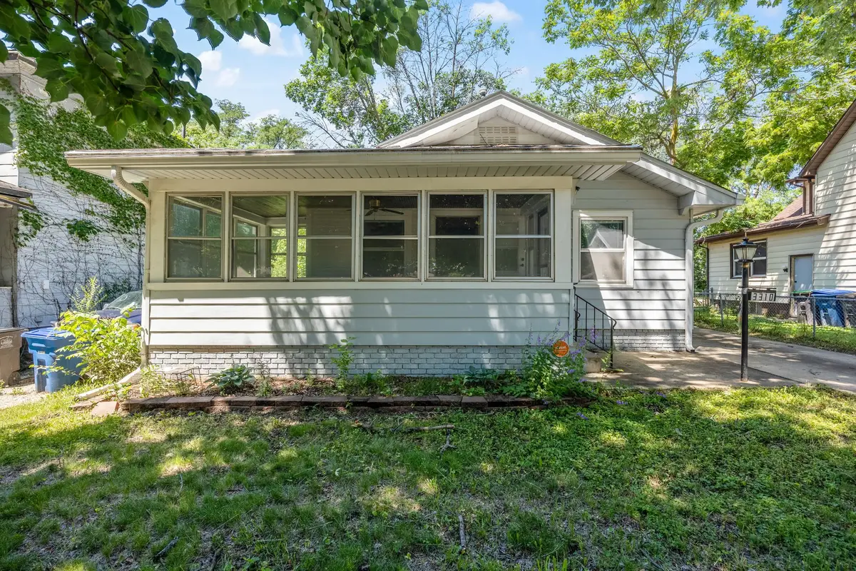 3310 4th Street, Des Moines, IA 50313 - #1