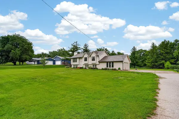 10085 NW 78th Avenue, Johnston, IA 50131