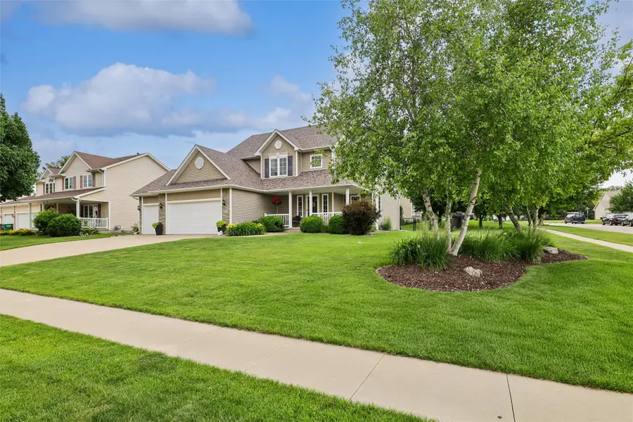 6438 NW 93rd Street, Johnston, IA 50131 - #3