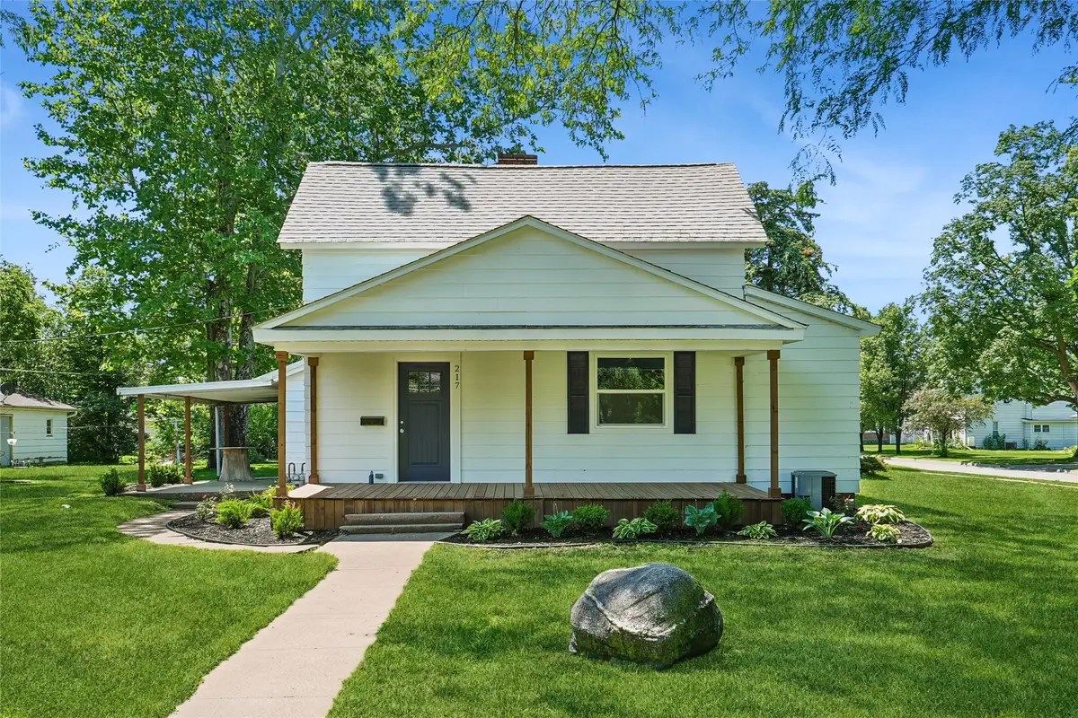 217 N 6th Street, Adel, IA 50003 - #1