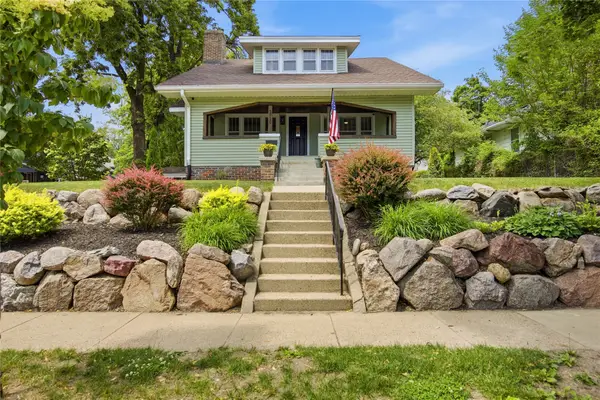 3729 Kingman Boulevard, Des Moines, IA 50311