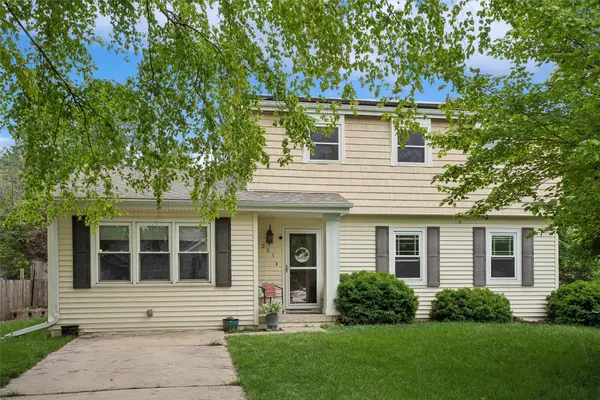 201 3rd Street Nw, Mitchellville, IA 50169