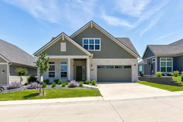5831 NW 90th Street, Johnston, IA 50131