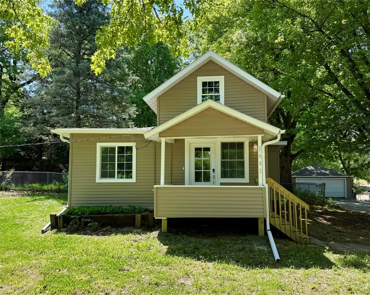 1443 Pioneer Road, Des Moines, IA 50320 - #1