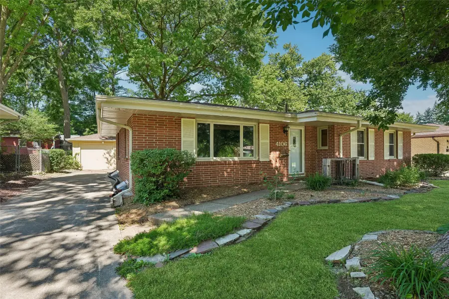 4106 43rd Street, Des Moines, IA 50310 - #2