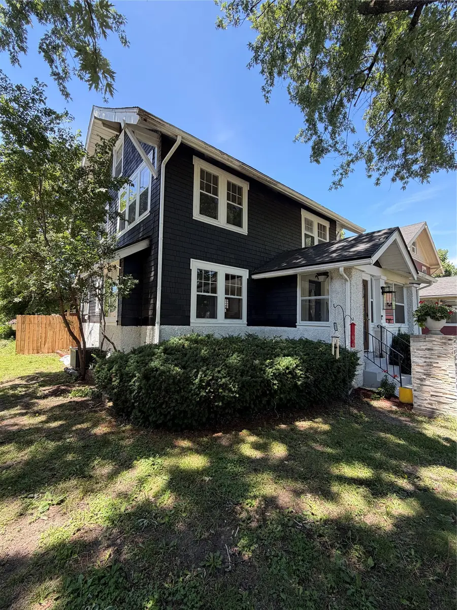 2008 York Street, Des Moines, IA 50316 - #2