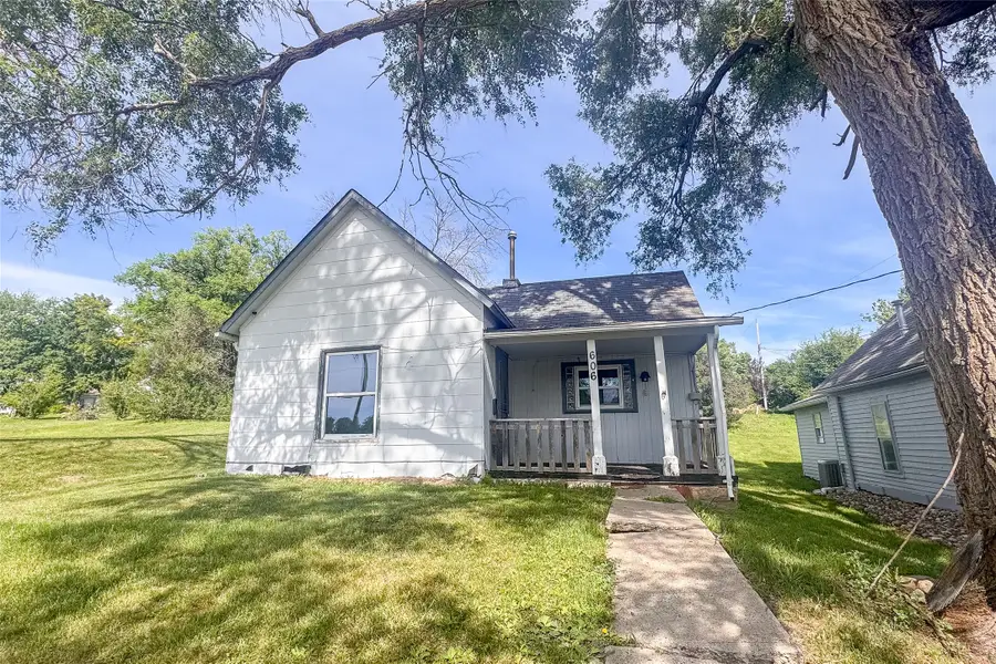 606 N 3rd Street, Guthrie Center, IA 50115 - #3