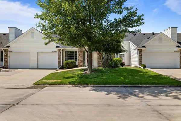10500 Meredith Drive #6, Urbandale, IA 50322