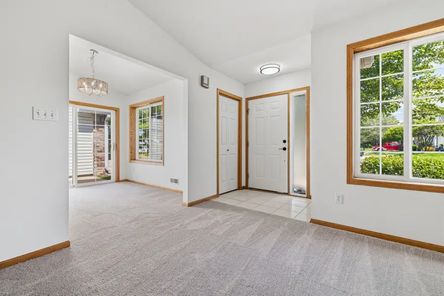 10500 Meredith Drive #6, Urbandale, IA 50322 - #2