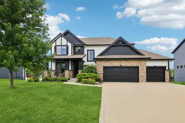 16781 Verona Hills Drive, Clive, IA 50325