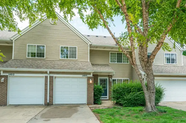 6855 Woodland Avenue #1403, West Des Moines, IA 50266