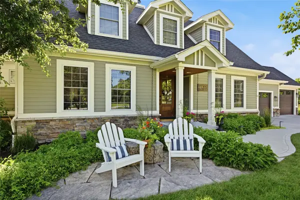 33205 Fox Creek Drive, Waukee, IA 50263