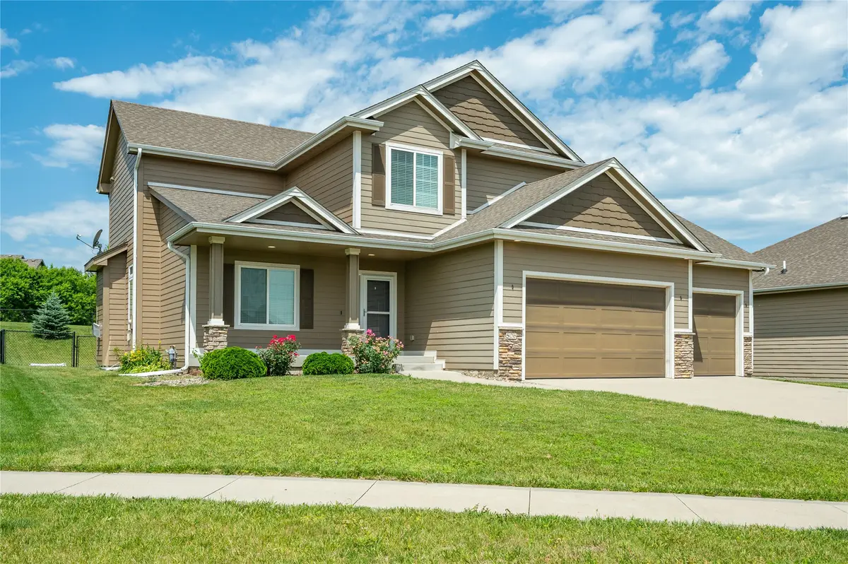 506 NW Ridgeline Drive, Ankeny, IA 50023 - #1