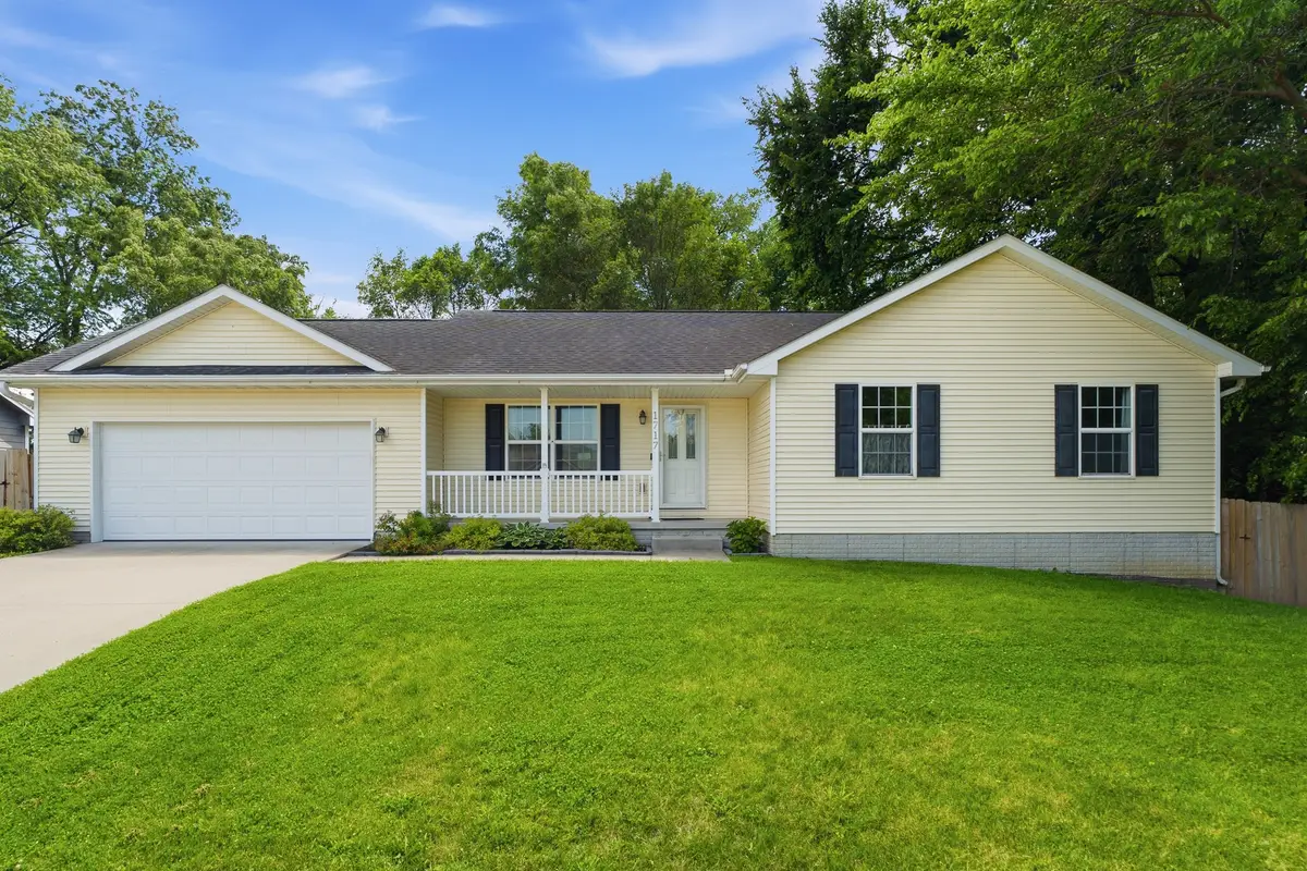 1717 Court Street, Adel, IA 50003 - #1