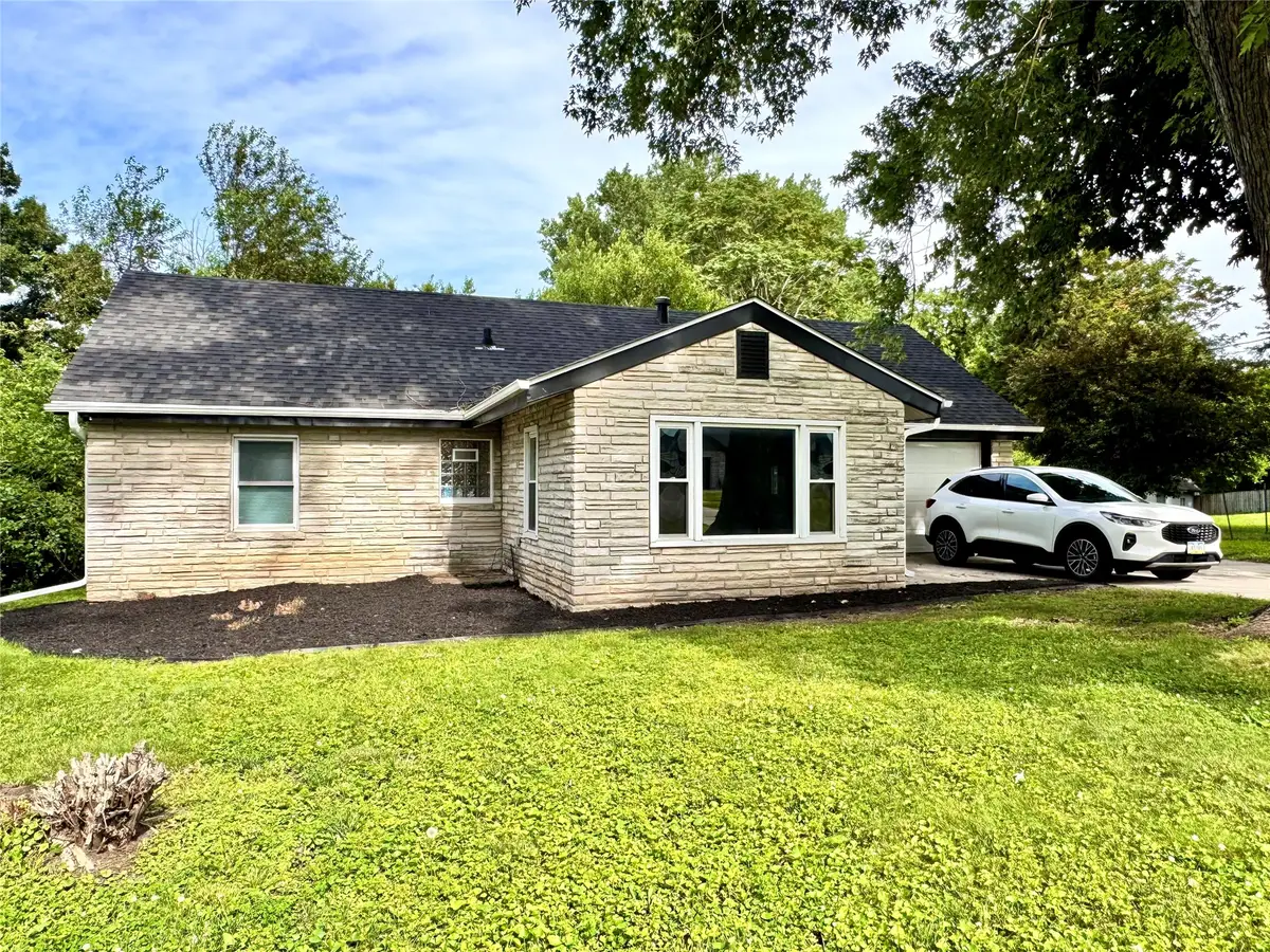2405 57th Street, Des Moines, IA 50310 - #1