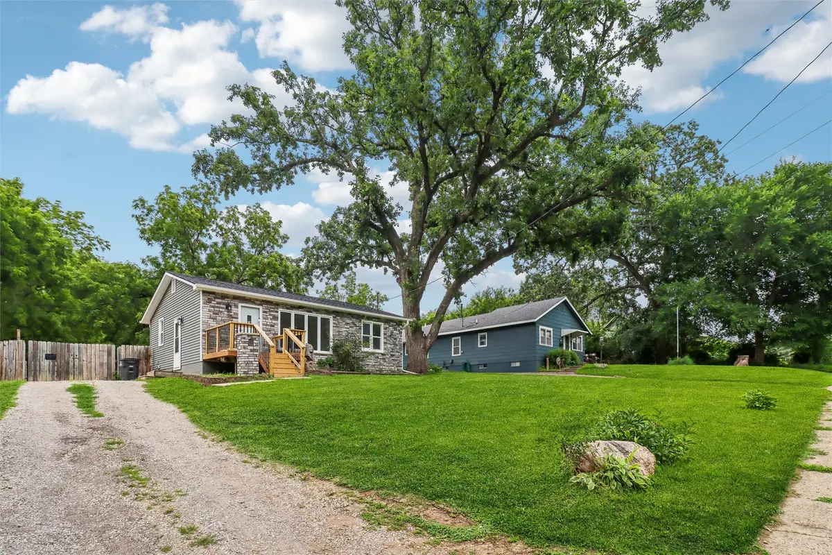222 E Broad Street, Des Moines, IA 50315 - #1