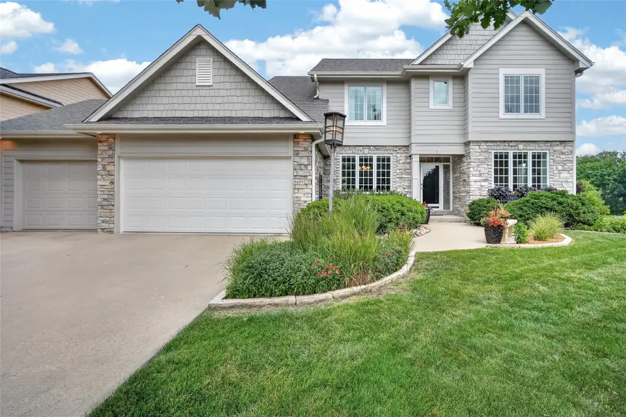 6609 Hampton Court, Johnston, IA 50131 - #3