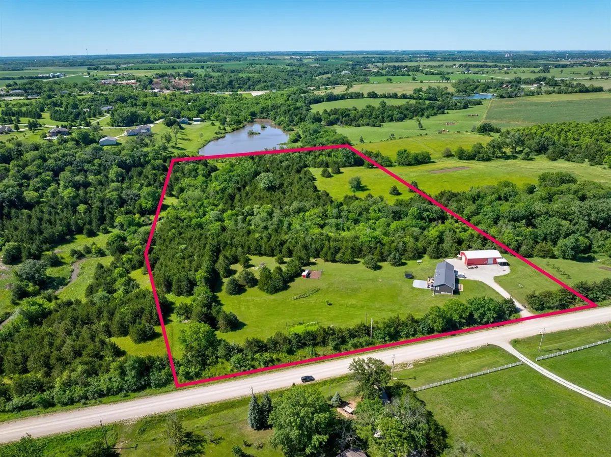 20014 352nd Place, Earlham, IA 50072 - #1