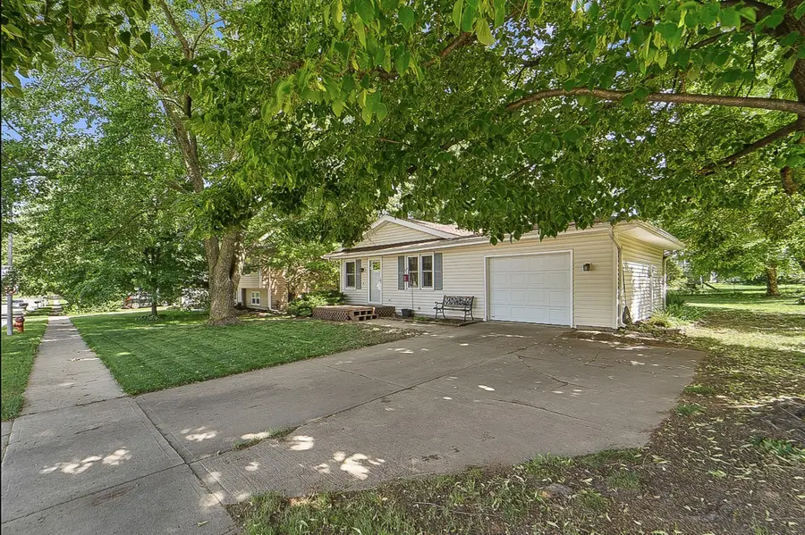 600 NE 6th Street, Grimes, IA 50111 - #2